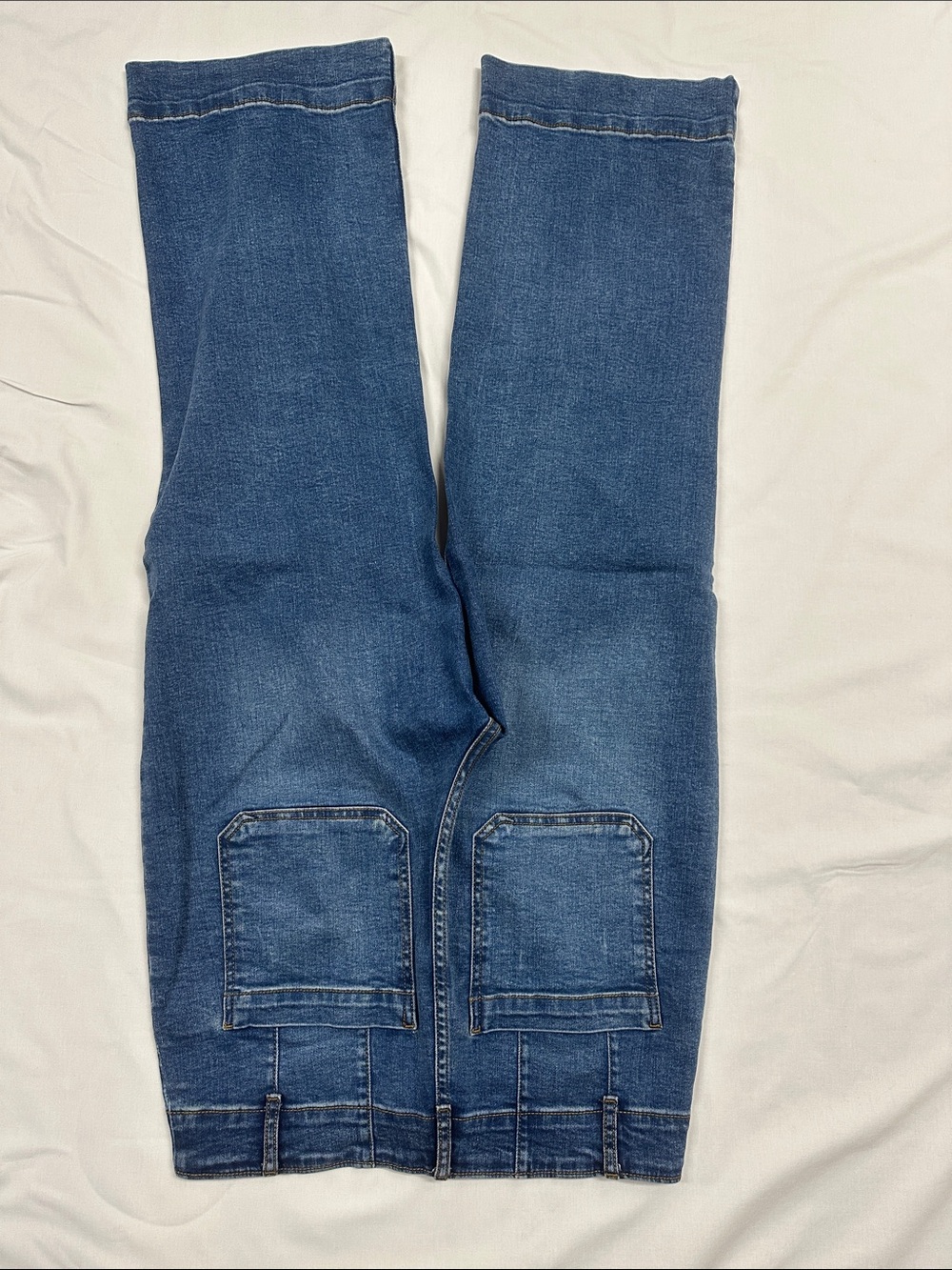 Classic Wide-Leg Blue Women’s Jeans - Picture 7 of 7